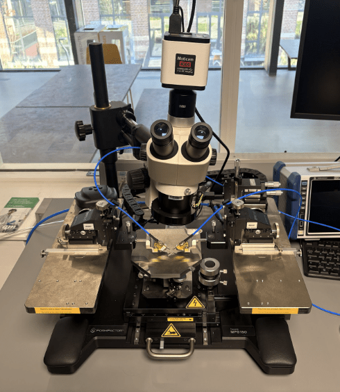 High precision micro-positioning station – MPS150